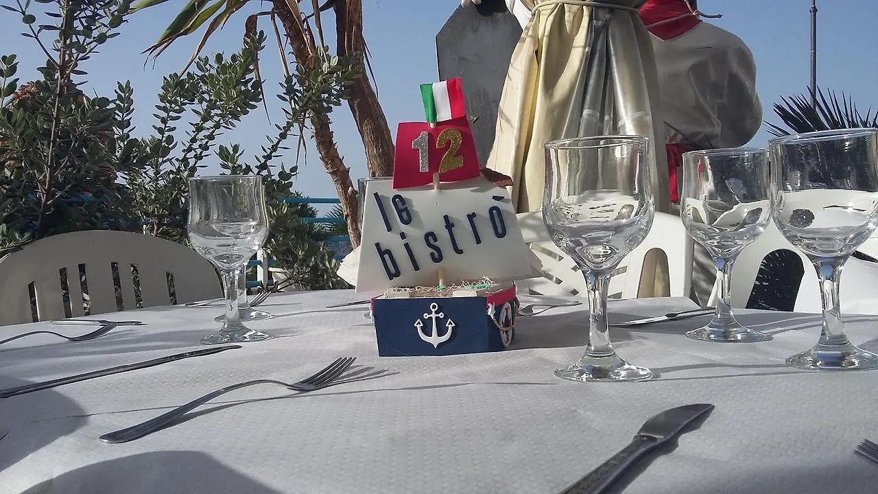 Le Bistro Trappeto Italië